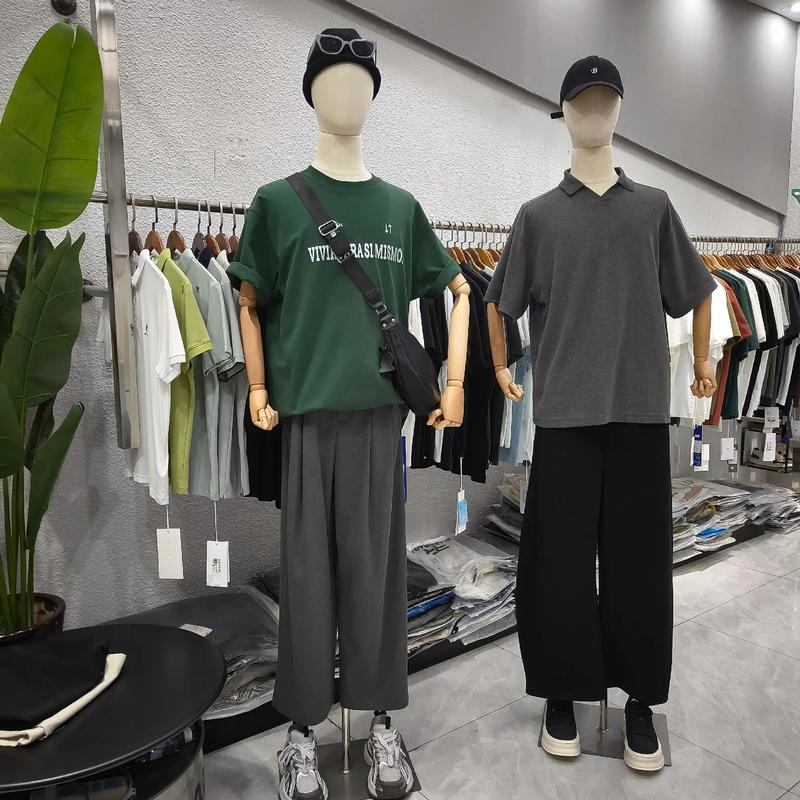 景月服饰:穿越岁月长河的时尚之选